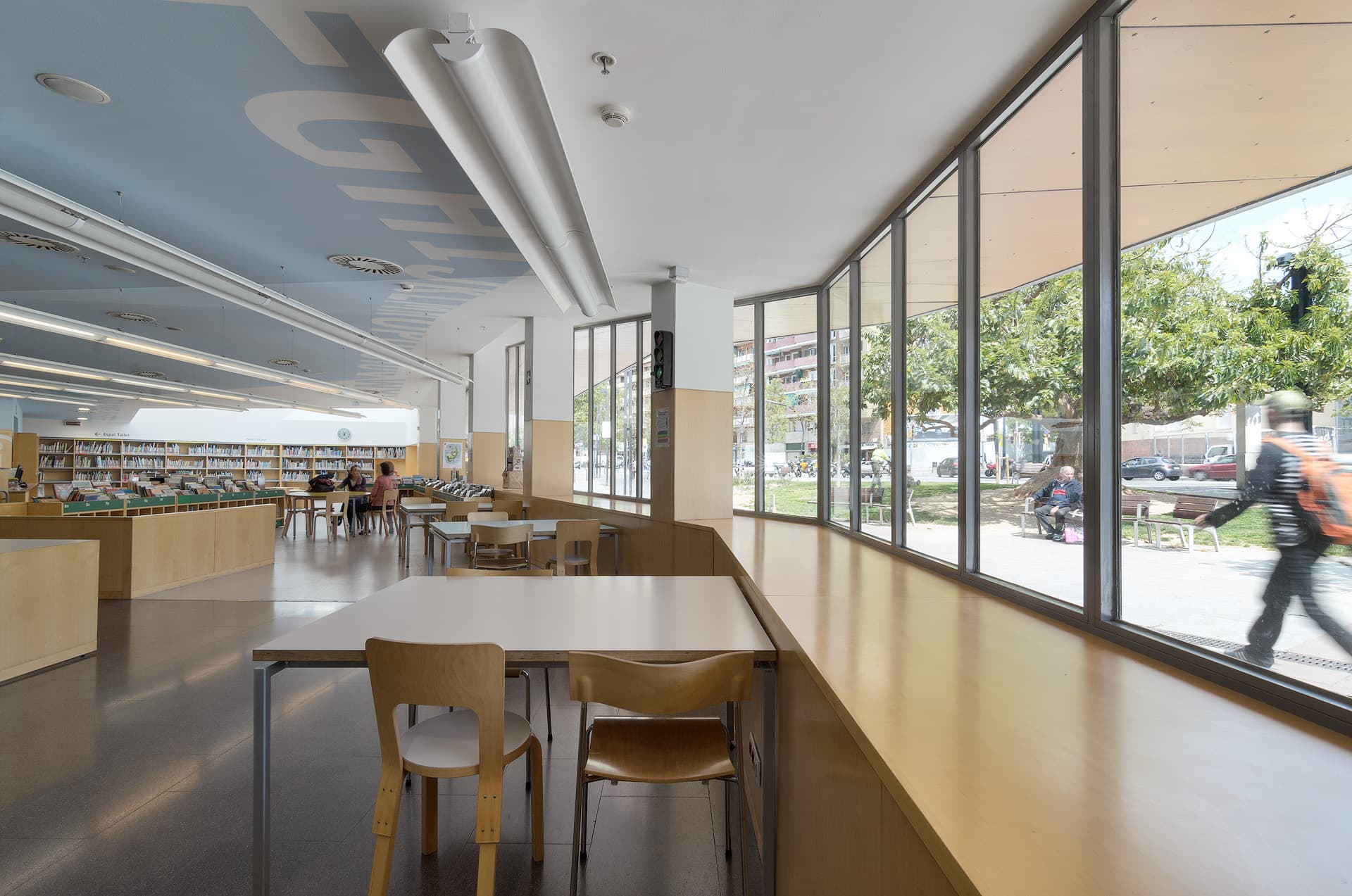 Biblioteca Jaume Fuster